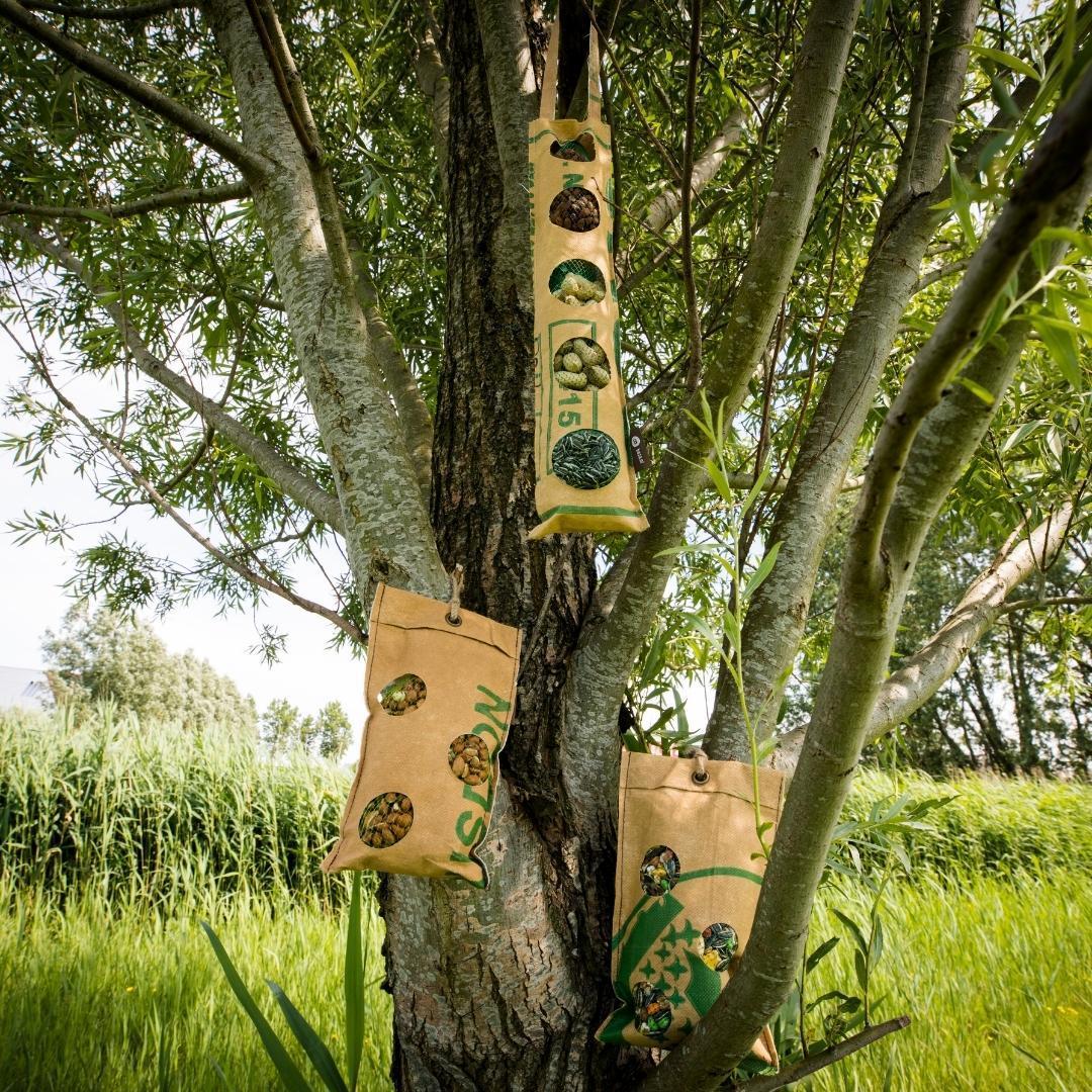 Bird-buffet | Rags feeder | Sijsjes & Boomklevers - 300 gram